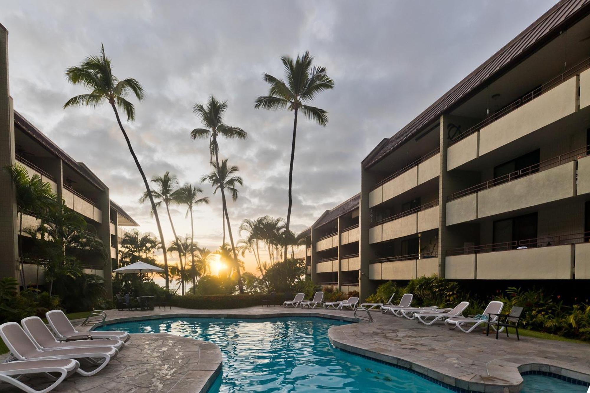 Kilokilo Kona At Magic Sands Beach Apartment Kailua-Kona Exterior photo